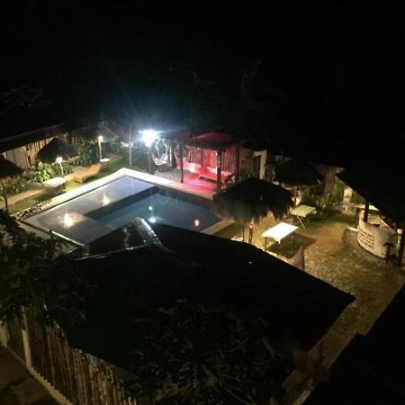 Casa Mia Resort Puerto Galera Buitenkant foto