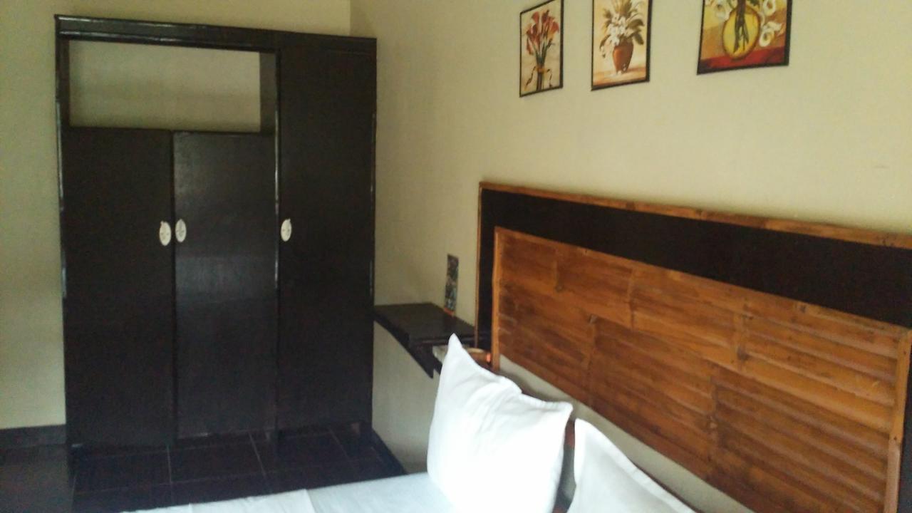 Casa Mia Resort Puerto Galera Buitenkant foto